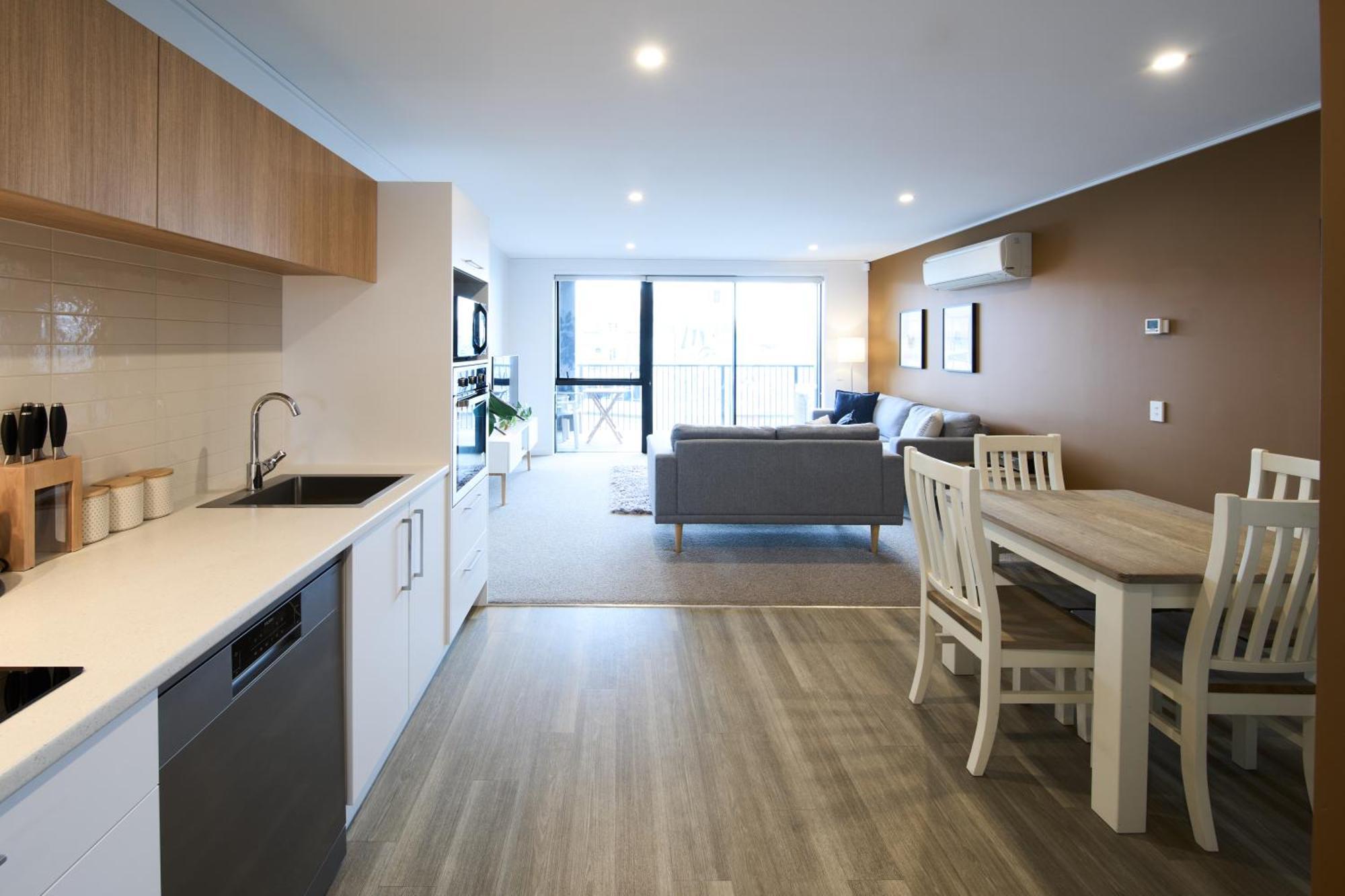 Central City Apartments Κράισττσερτς Εξωτερικό φωτογραφία